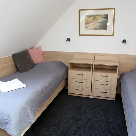 Bed & Breakfast Strazsa Tanya Szabadszallas